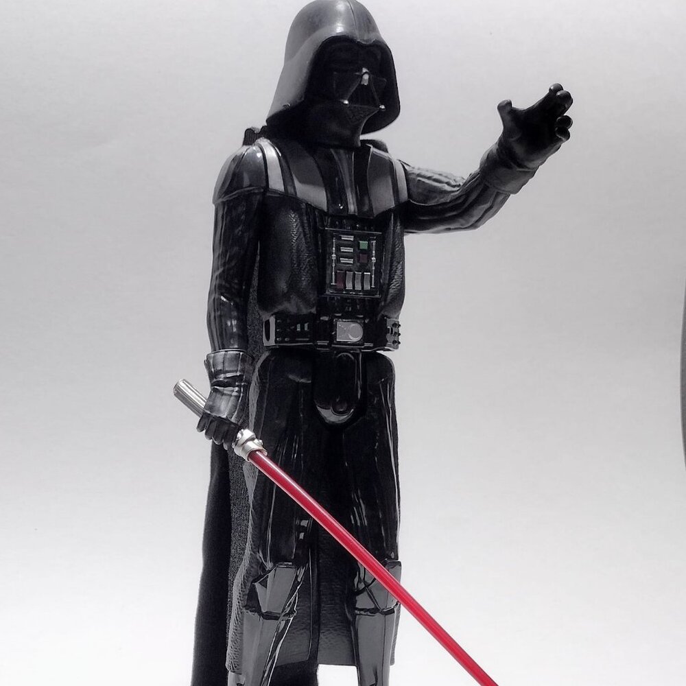 Star Wars 12" Kylo Ren & Darth Vader Action Figures (Hasbro, Pre-Owned) - Picture 2 of 3